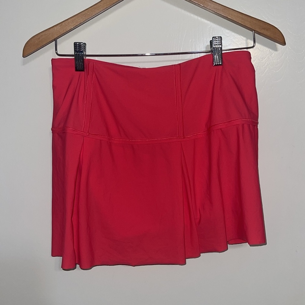 Lululemon Lost In Pace Skirt Lip Gloss Pink